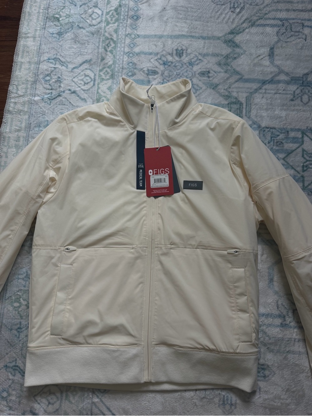 FIGS team USA Cream Zip Jacket size Small NWT